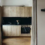 Carre By Welchome *