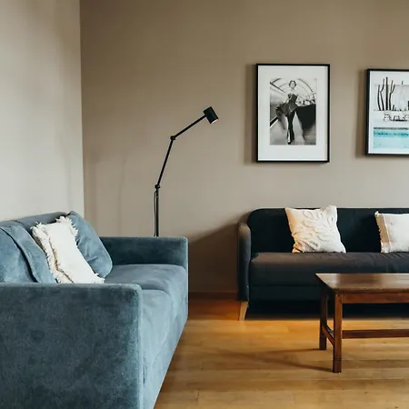 Carré, Duplex 8p Appartement *