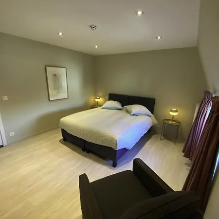 Carré, Duplex 8p Appartement *